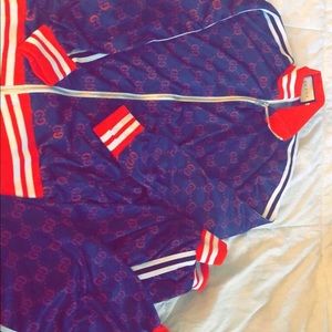 UA Gucci outfit men’s size M
